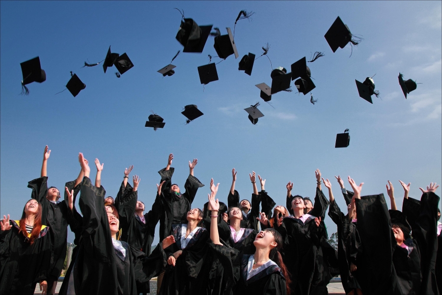 The Top 10 Job Search Advice for Graduating Class