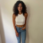  Ylenia B