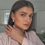  Andreea B.